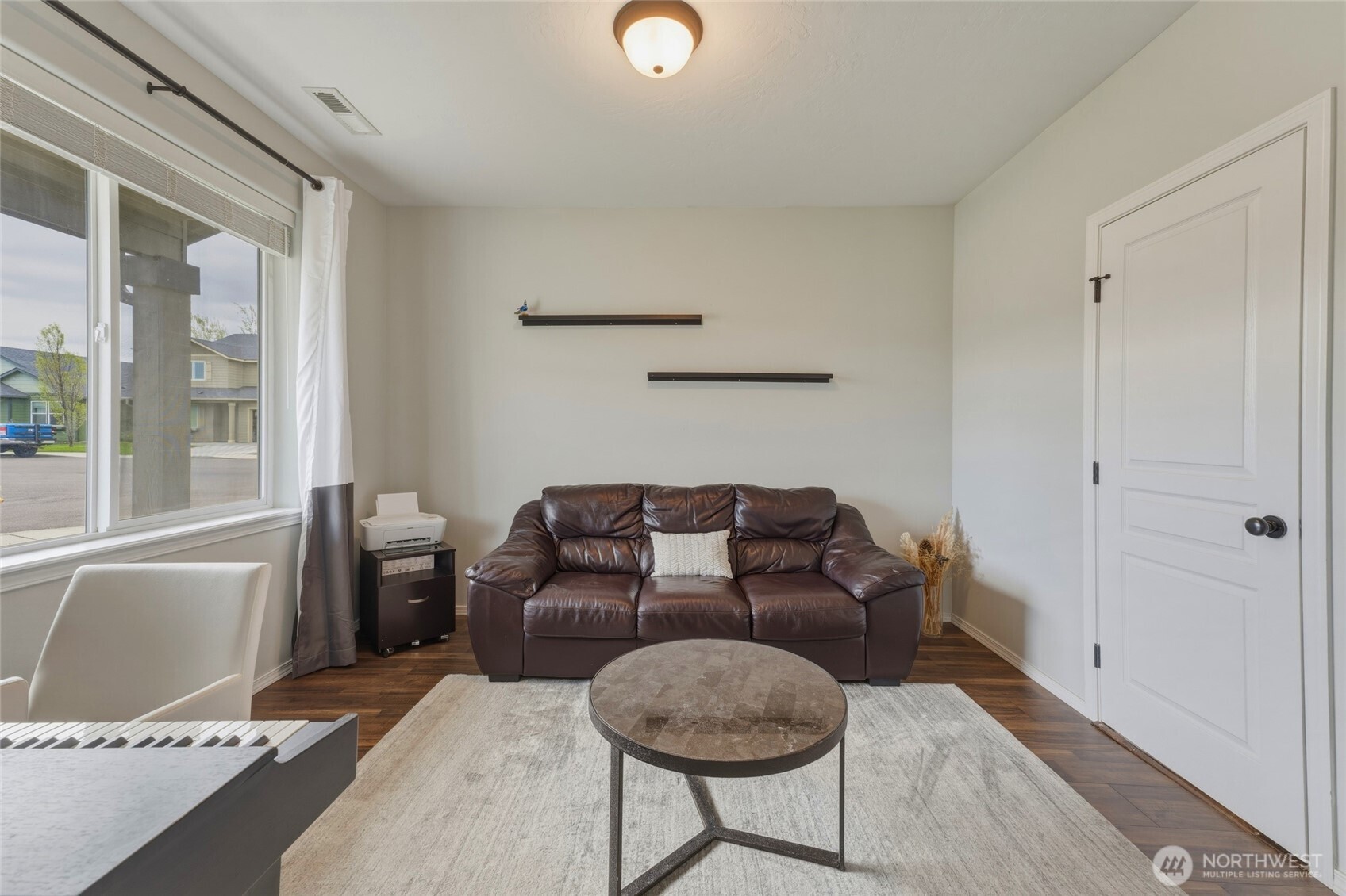 1470 Southwest Greeley Street College Place, WA 99324 - Photo 5 of 33