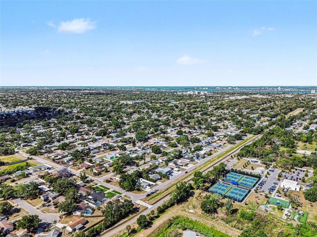 704 South Lockwood Ridge Road Sarasota, FL 34237 - Photo 55 of 55 Gallery Image 55