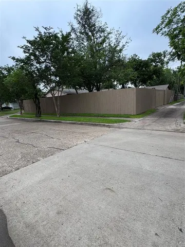 $400,000 | 400 Vernet Street, Richardson, TX 75080