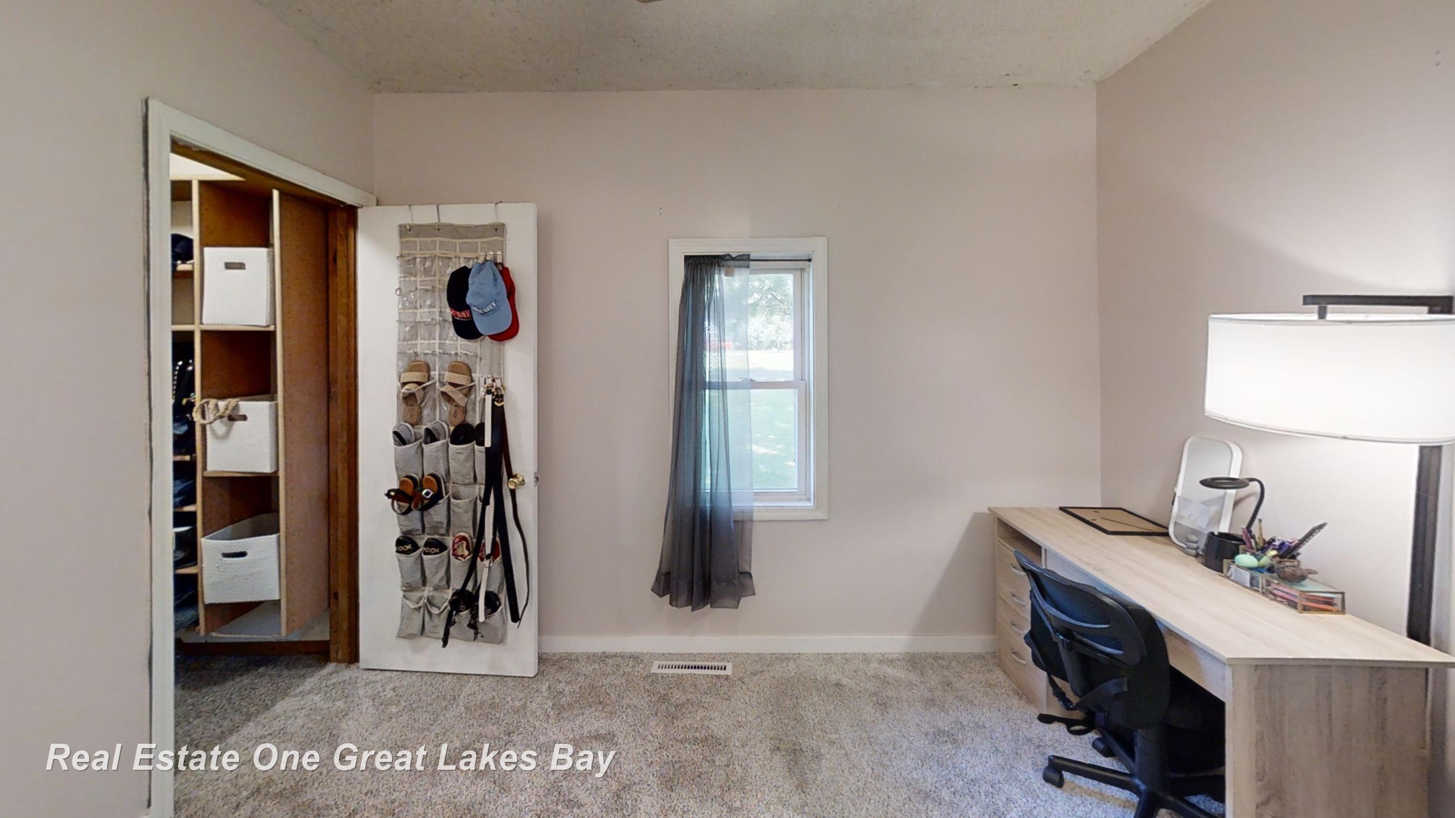 3858 Clutier Road Saginaw, MI 48601 - Photo 12 of 17