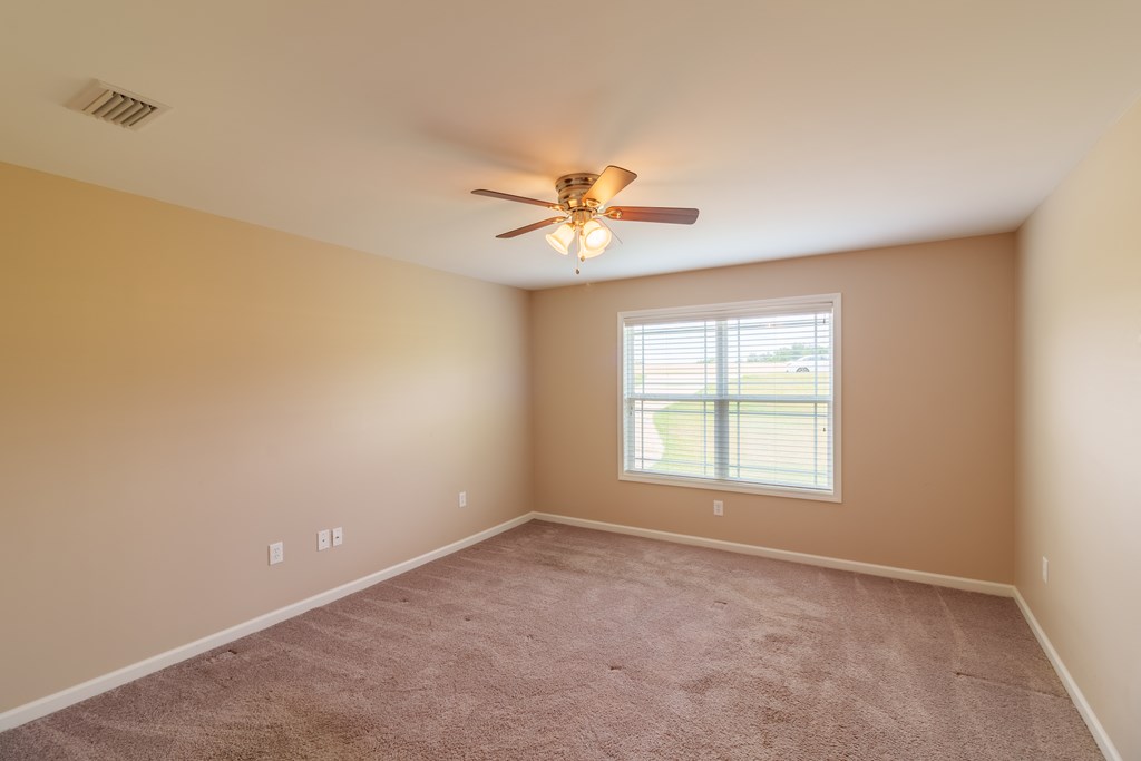 211 Mccallister Road Slocomb, AL 36375 - Photo 15 of 37