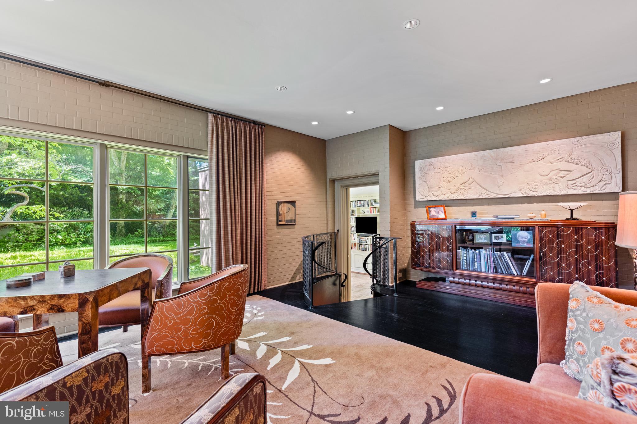 340 Fishers Road Bryn Mawr, PA 19010 - Photo 9 of 35 Gallery Image 9