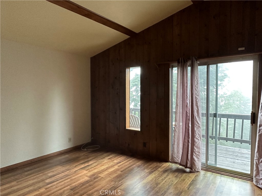 897 Bear Springs Road Twin Peaks, CA 92391 - Photo 5 of 16