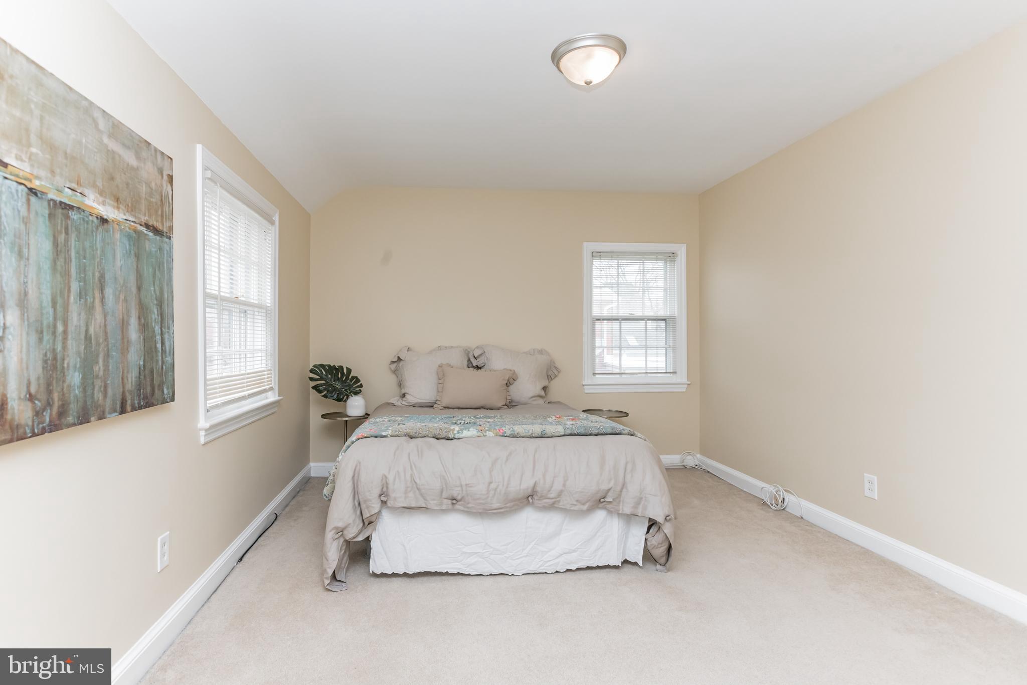 2803 Cameron Mills Road Alexandria, VA 22302 - Photo 20 of 32 Primary bedroom