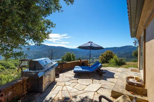 $2,680,000 | 19375 Montevina Road, Los Gatos, CA 95033