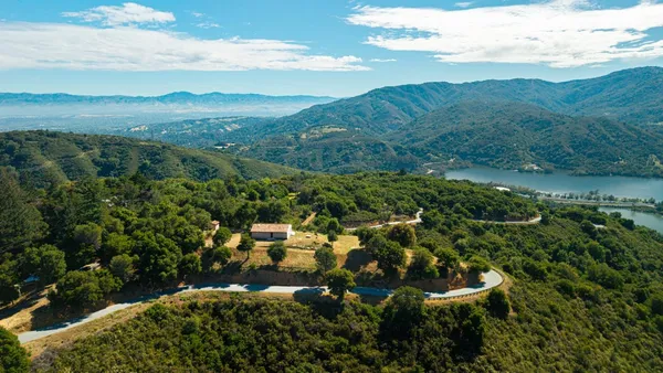 $2,680,000 | 19375 Montevina Road, Los Gatos, CA 95033