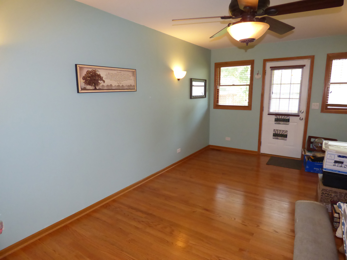 2S411 Riverside Avenue Warrenville, IL 60555 - Photo 26 of 52 Gallery Image 26
