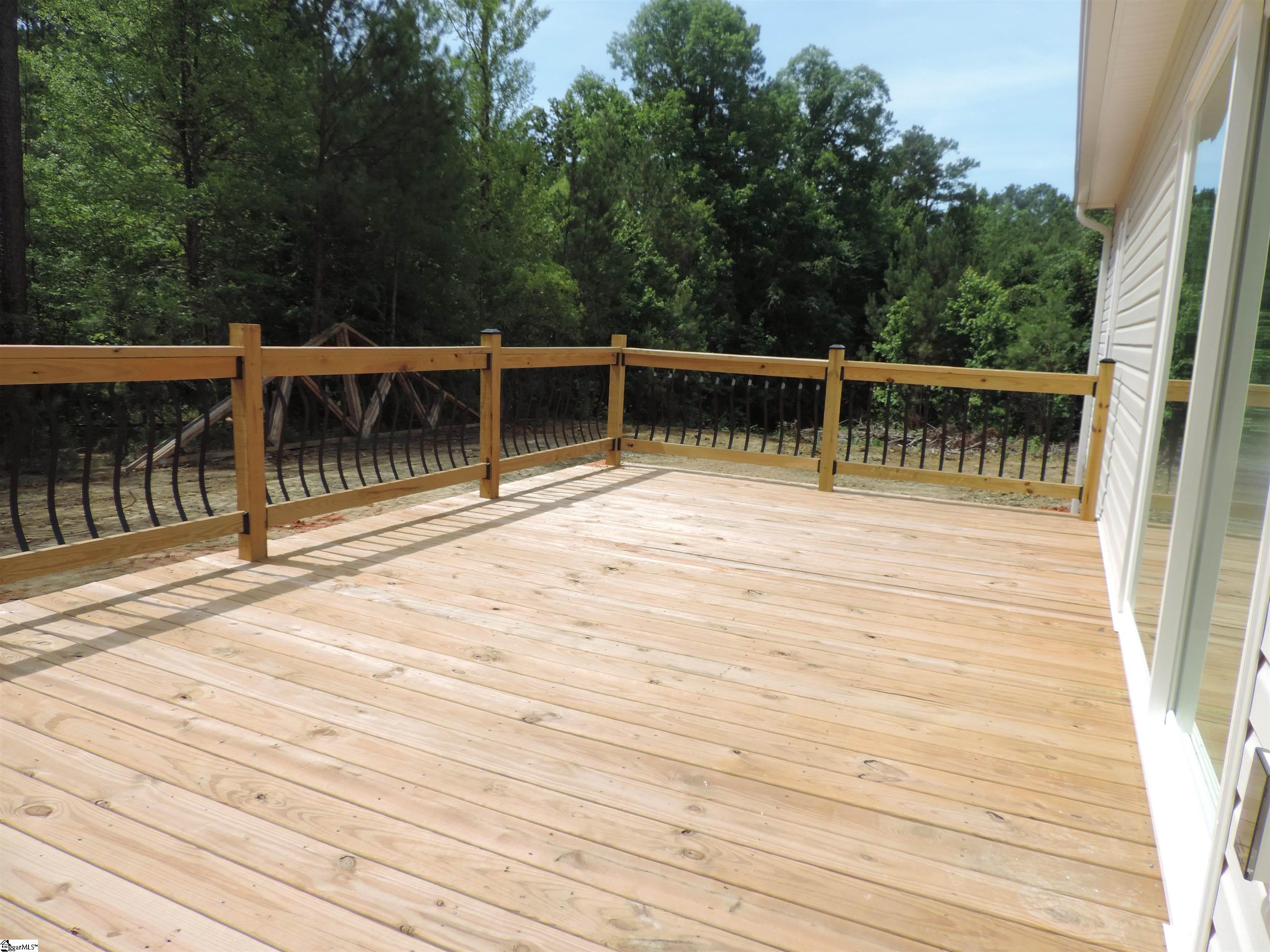 384 Bailey Road Buffalo, SC 29321 - Photo 2 of 25