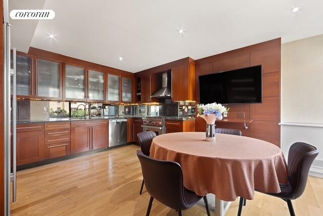 30 East 76th Street, Unit 12AB Manhattan, NY 10021 - Photo 4 of 8