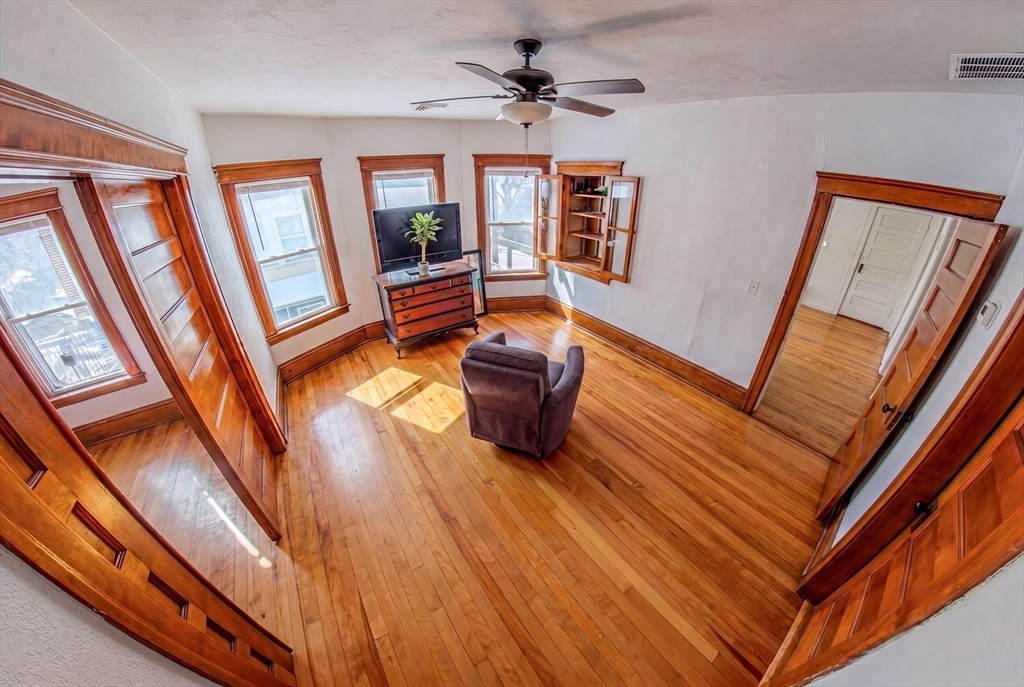 49 Granite Street Worcester, MA 01604 - Photo 4 of 19