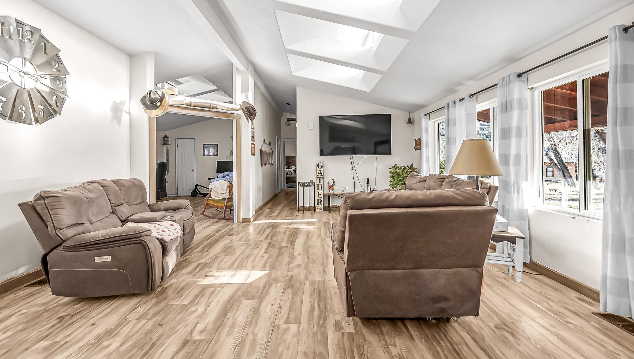 201 Dj Road Rifle, CO 81650 - Photo 6 of 42