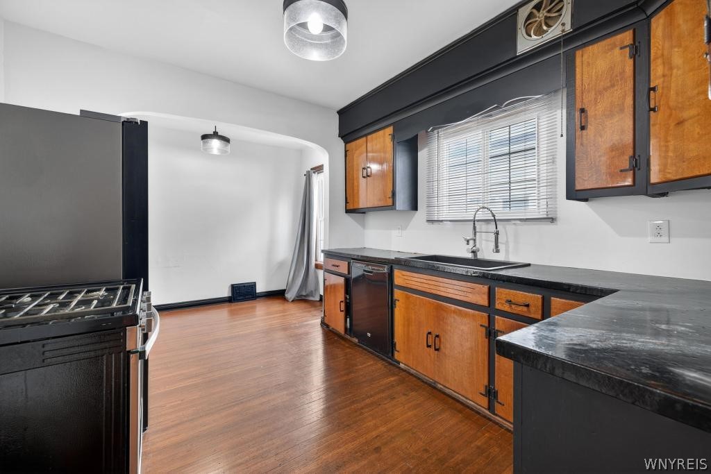 121 Ridgewood Road Buffalo, NY 14220 - Photo 11 of 25