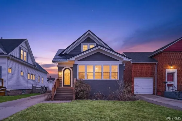 $330,000 | 121 Ridgewood Road, Buffalo, NY 14220