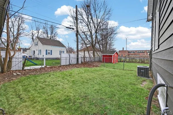 $330,000 | 121 Ridgewood Road, Buffalo, NY 14220