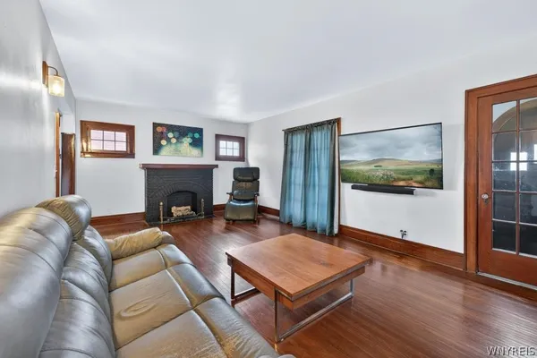 $330,000 | 121 Ridgewood Road, Buffalo, NY 14220