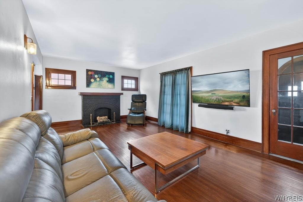 121 Ridgewood Road Buffalo, NY 14220 - Photo 5 of 25