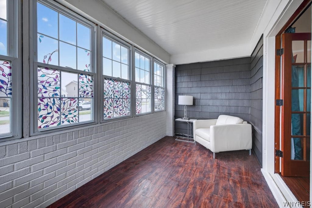 121 Ridgewood Road Buffalo, NY 14220 - Photo 7 of 25