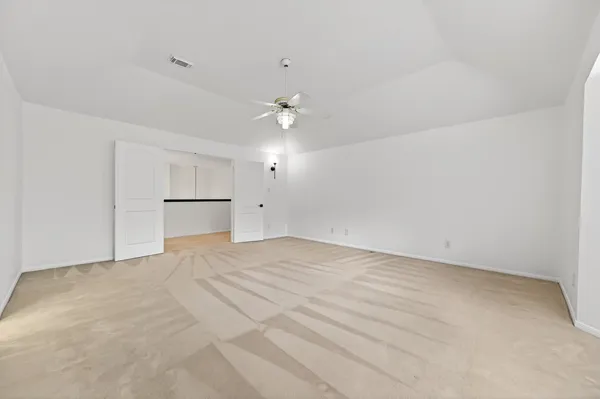 $2,900 | 2431 Parkwood Lane, Sugar Land, TX 77479