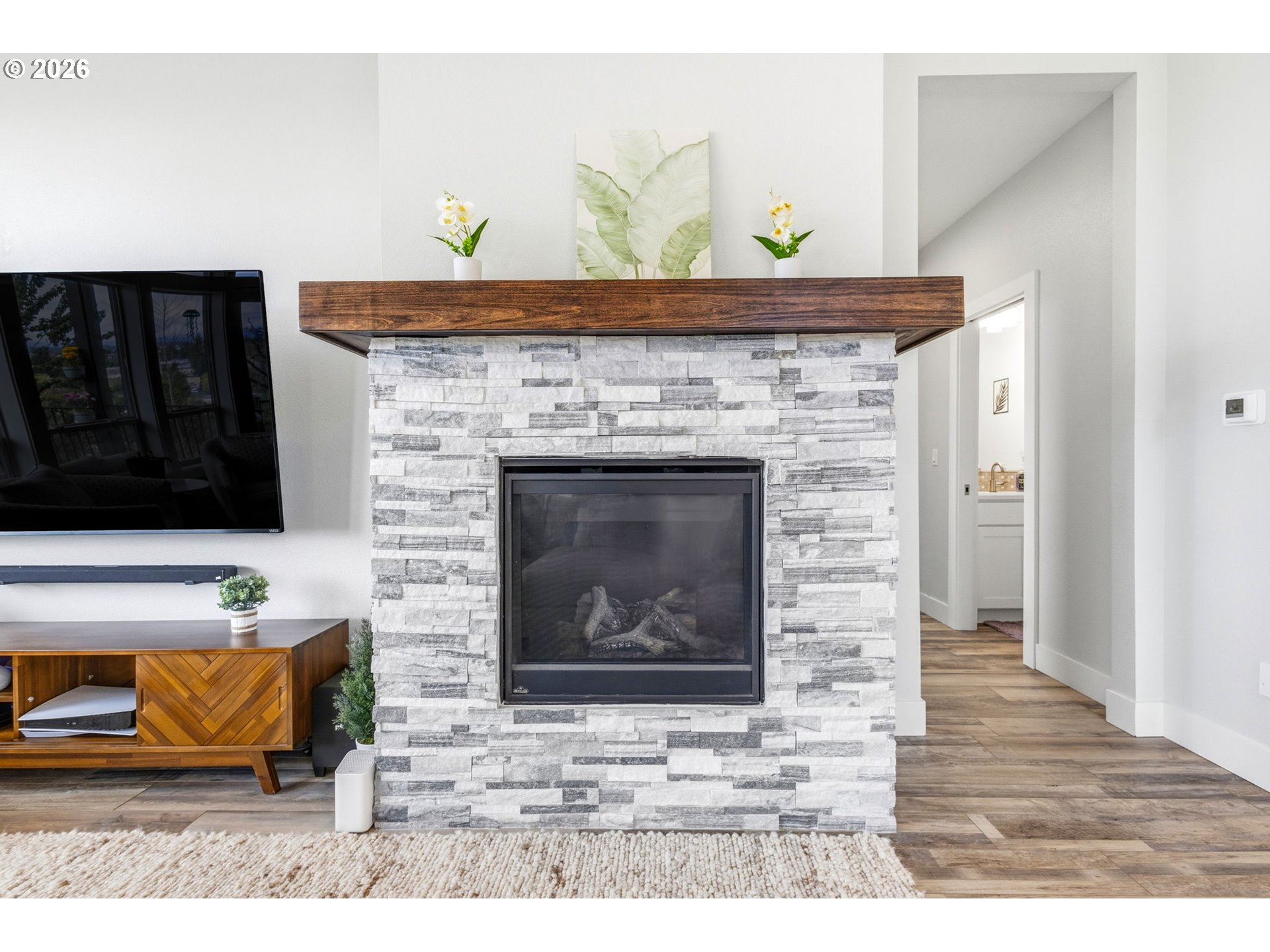 1372 Overview Street Northwest Salem, OR 97304 - Photo 9 of 45 a view of living room with furniture and a fireplace