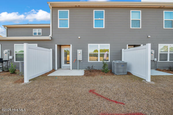 109 North Grassland Road Surf City, NC 28445 - Photo 16 of 20 028_sisU