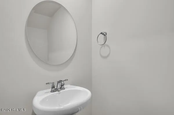 $2,100 | 109 North Grassland Road, Surf City, NC 28445