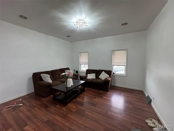 $149,900 | 3762 French Avenue, St. Louis, MO 63116