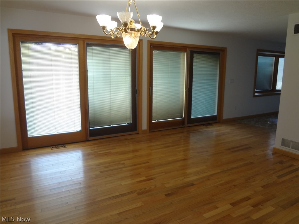 2722 Hallock Young Road Warren, OH 44481 - Photo 9 of 24 Gallery Image 9