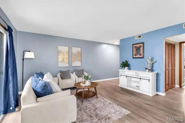 $149,999 | 154 Old Buggy Court, Unit A, St. Charles, MO 63304