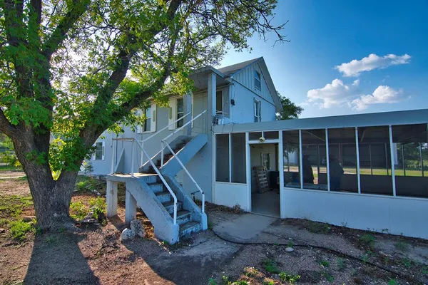 $4,925,000 | 18045 Kenley Lane, Christoval, TX 76935