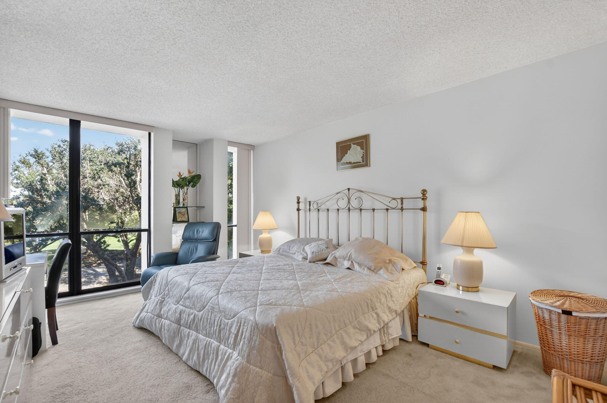 1736 Bridgewood Drive Boca Raton, FL 33434 - Photo 3 of 53 13-web-or-mls-DSC_0497