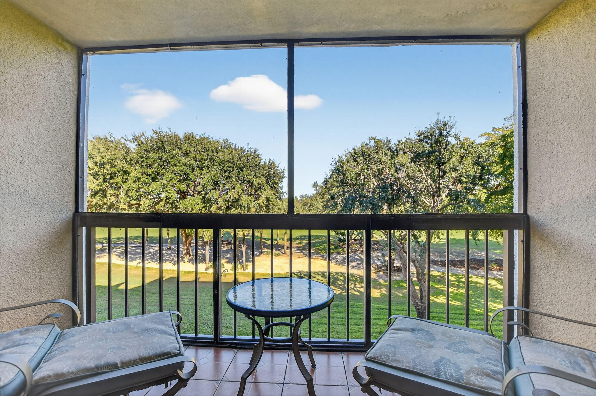 1736 Bridgewood Drive Boca Raton, FL 33434 - Photo 5 of 53 24-web-or-mls-DSC_0527