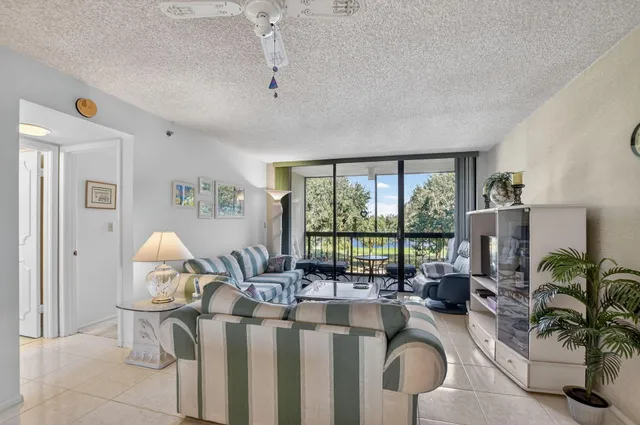 $145,000 | 1736 Bridgewood Drive, Boca Raton, FL 33434