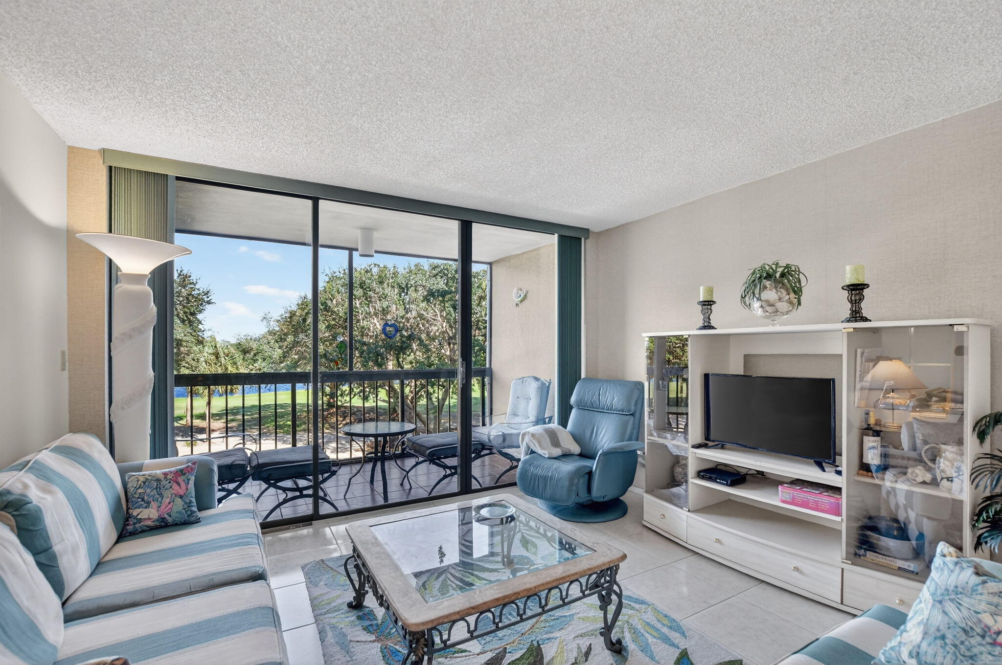 1736 Bridgewood Drive Boca Raton, FL 33434 - Photo 9 of 53 4-web-or-mls-DSC_0451