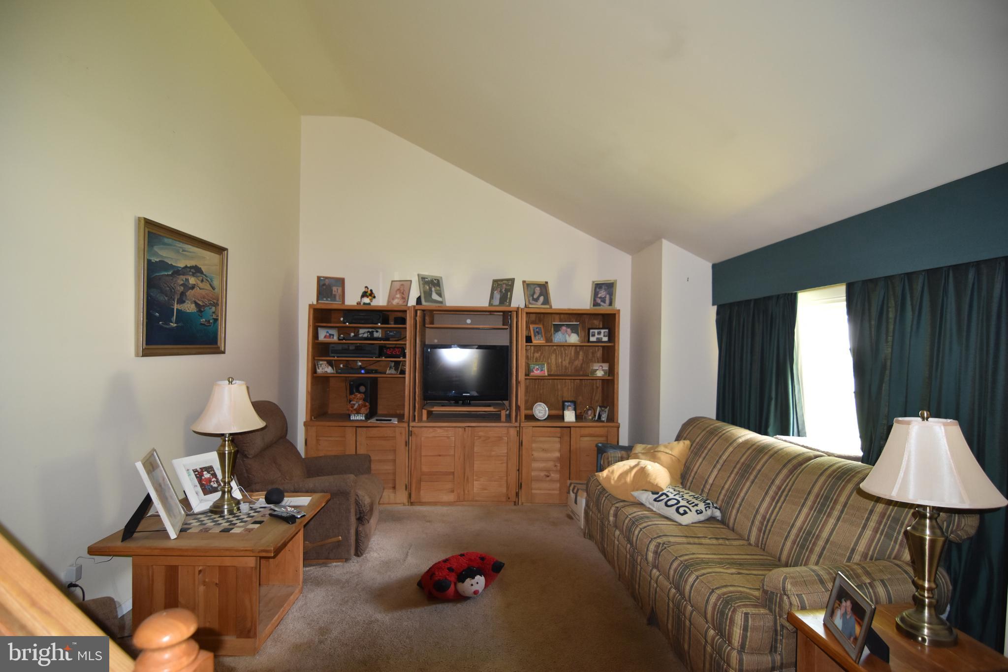 1103 Maplefield Road Newark, DE 19713 - Photo 5 of 20