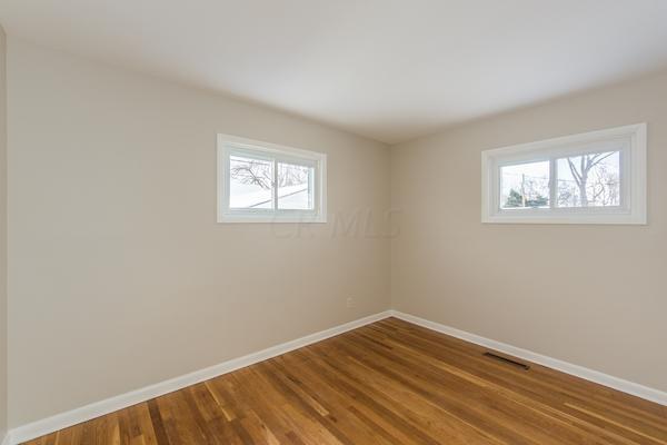 2687 Bristol Road Columbus, OH 43221 - Photo 10 of 18