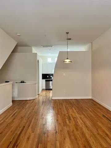 $1,900 | 2710 Hullsmith Drive, Unit 803, Houston, TX 77063