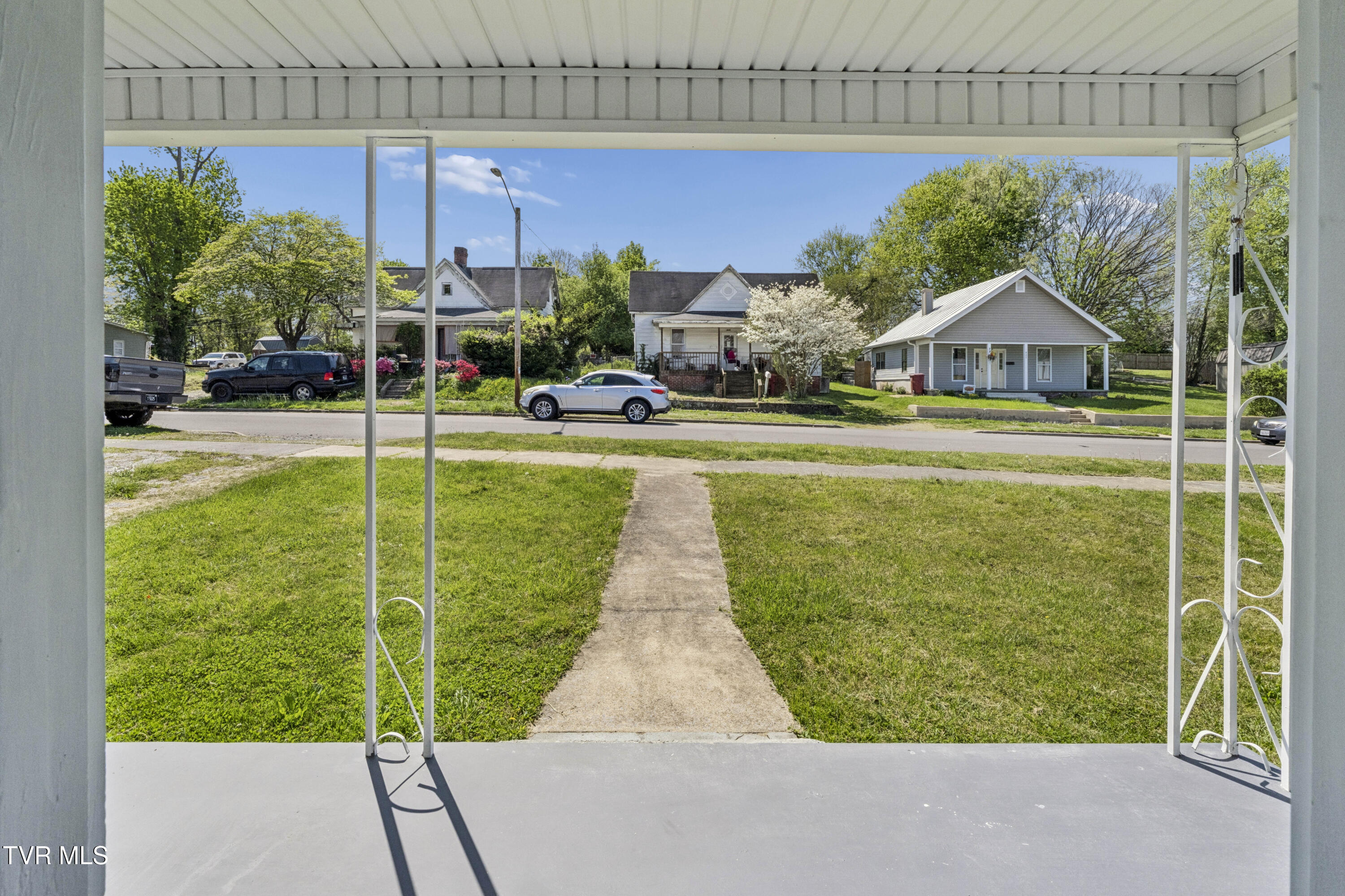 424 Hamilton Street Johnson City, TN 37604 - Photo 3 of 54 Hamilton-29