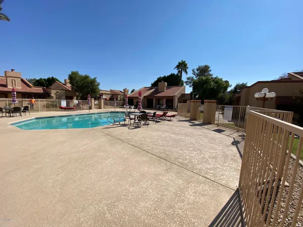$2,500 | 6900 East Gold Dust Avenue, Unit 134, Paradise Valley, AZ 85253