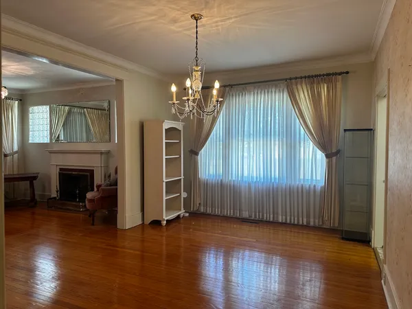 $139,900 | 302 West 6th Street, Benton, IL 62812