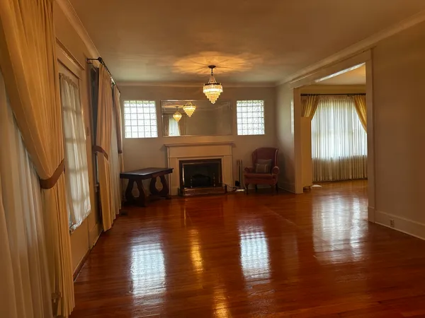 $139,900 | 302 West 6th Street, Benton, IL 62812