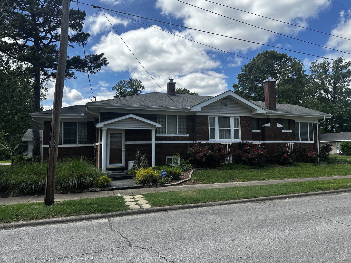302 West 6th Street Benton, IL 62812 - Photo 5 of 46
