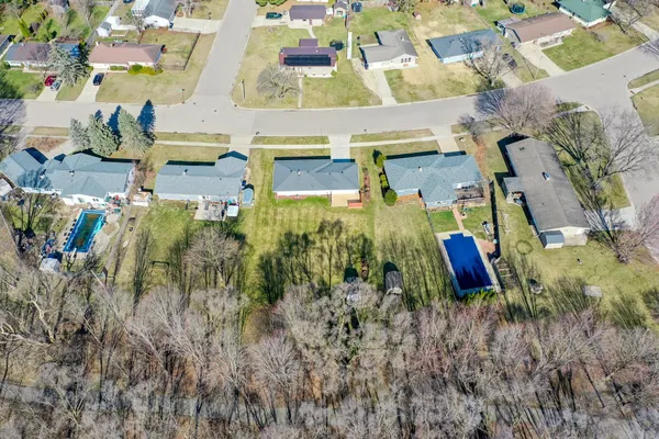 $349,900 | 257 Mohawk Road, Janesville, WI 53545
