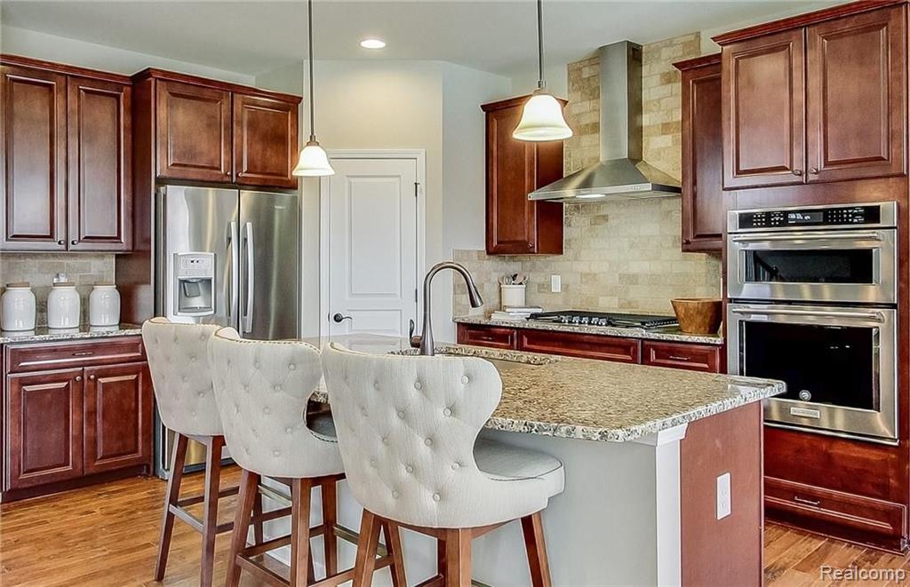 2177 Logan Drive Rochester Hills, MI 48309 - Photo 6 of 17