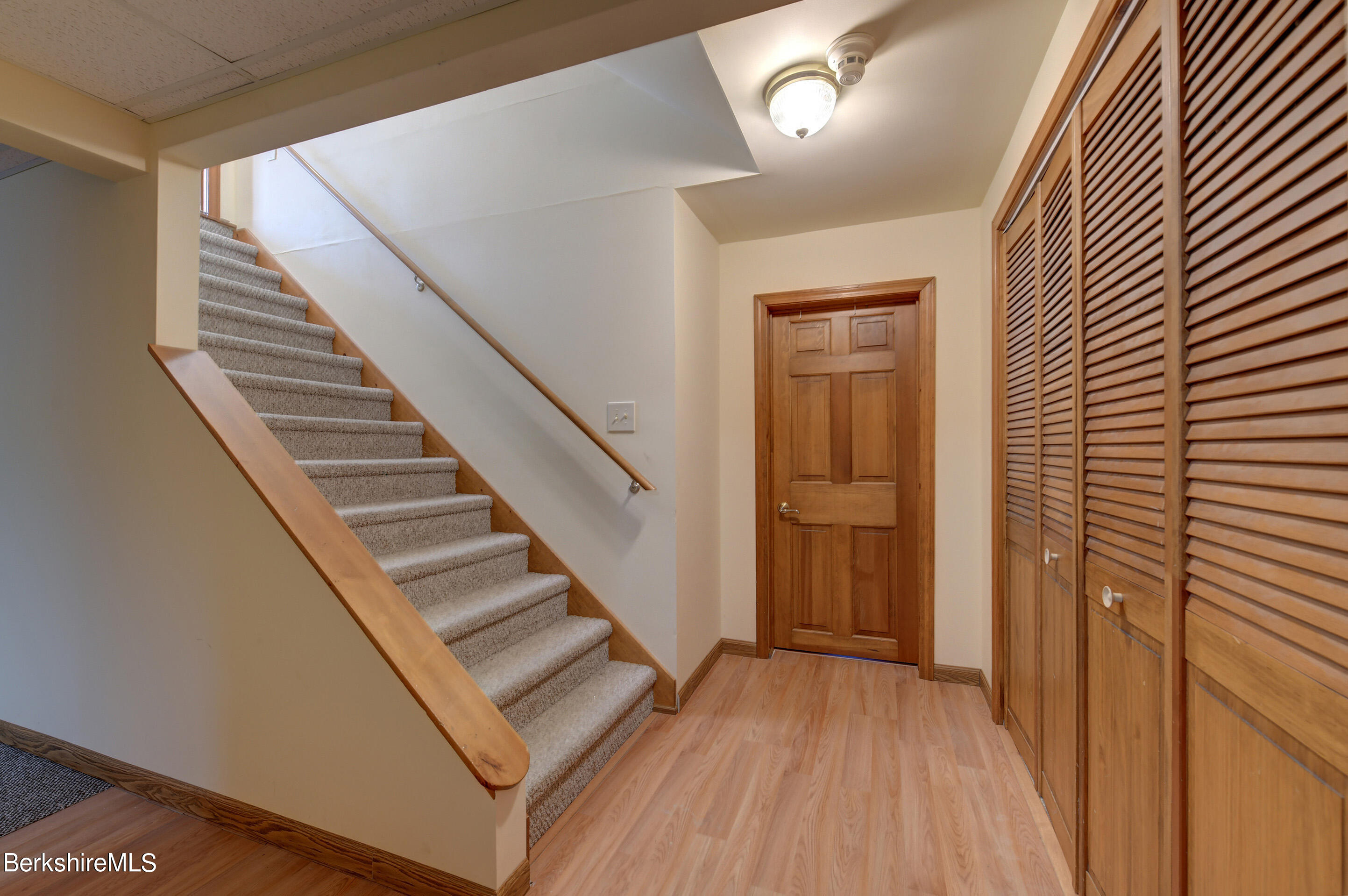 225 Bailey Road Lanesborough, MA 01237 - Photo 42 of 51 40-Lower Level Landing