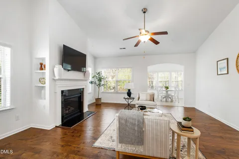 $500,000 | 405 Pine Burr Street, Fuquay-Varina, NC 27526