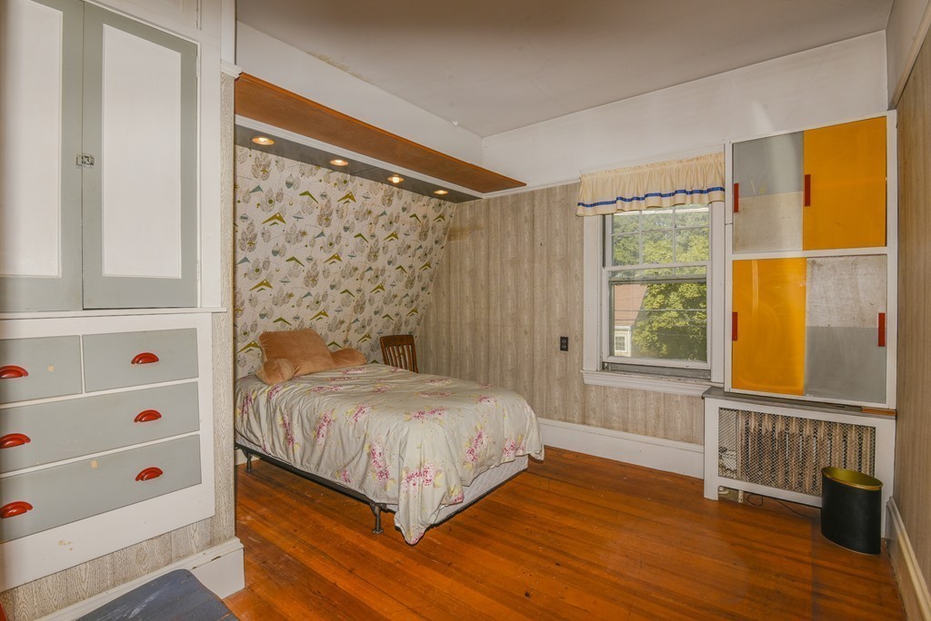 22 Boulevard Road Dedham, MA 02026 - Photo 19 of 29 Gallery Image 19