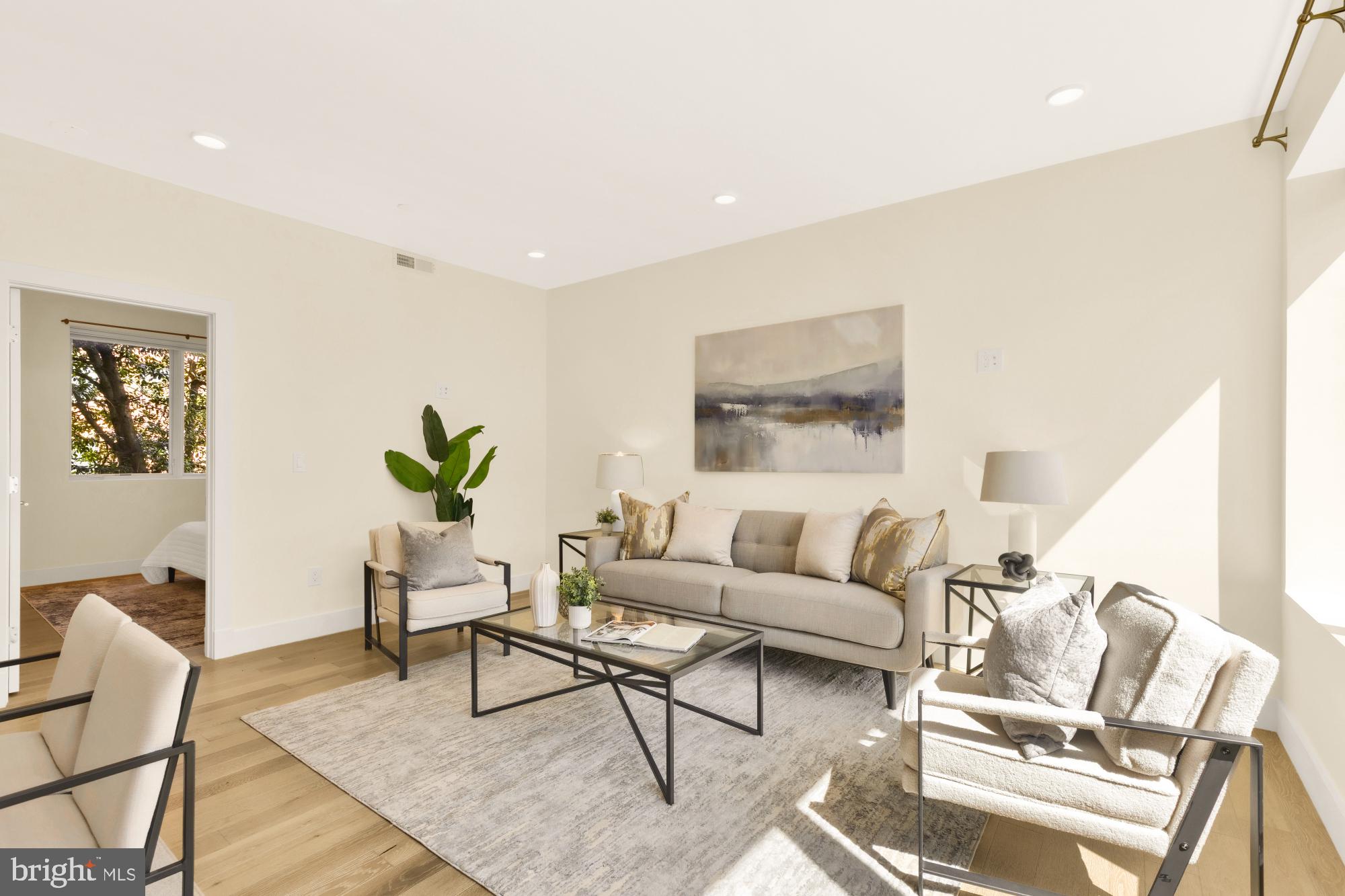 3541 11th Street Northwest, Unit 202 Washington, DC 20010 - Photo 4 of 21