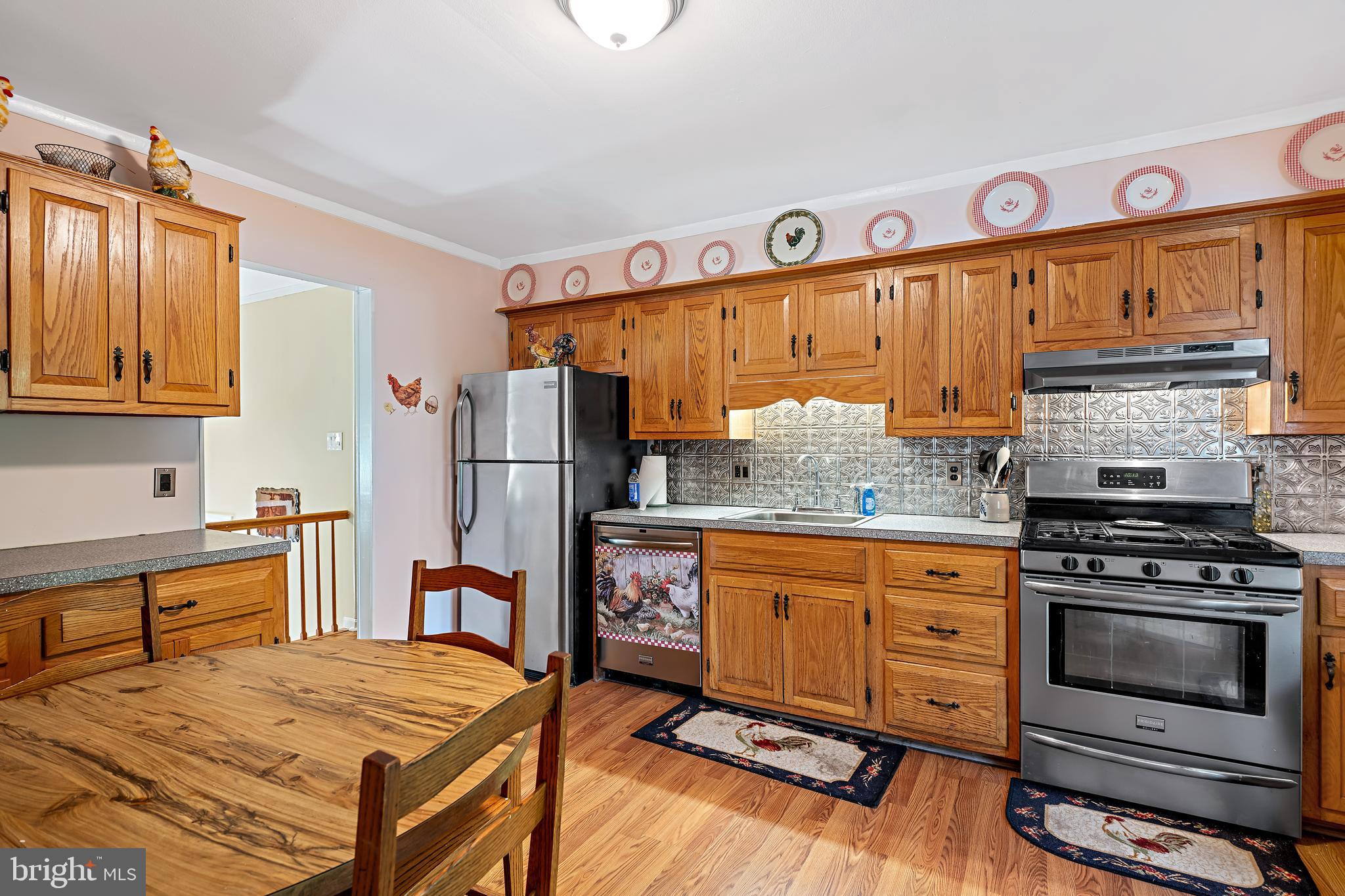 2362 Gillis Road Mount Airy, MD 21771 - Photo 13 of 72
