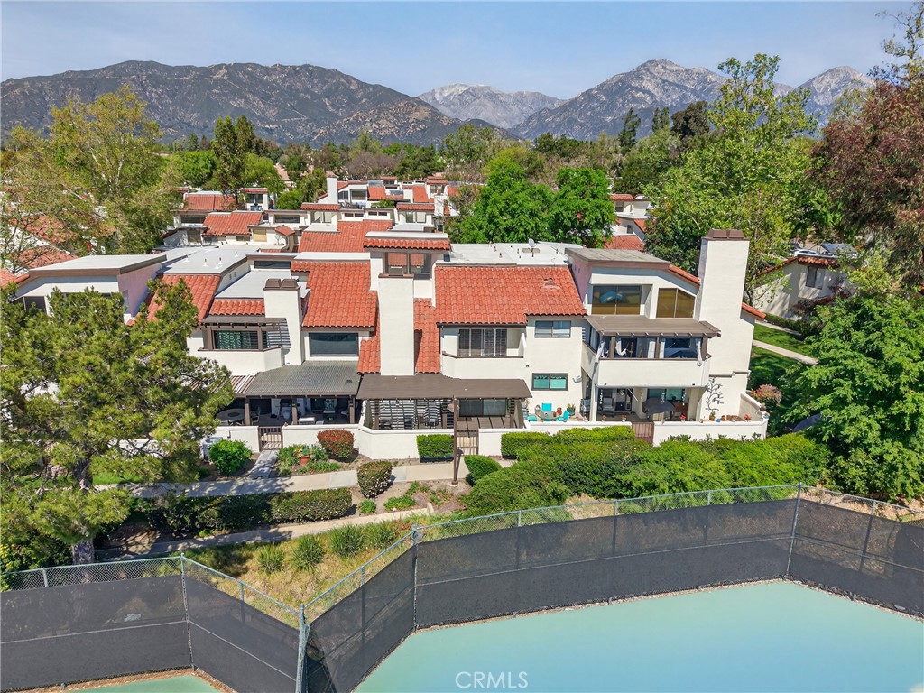 832 Trinity Lane Claremont, CA 91711 - Photo 46 of 51 an aerial view of residential houses and trees