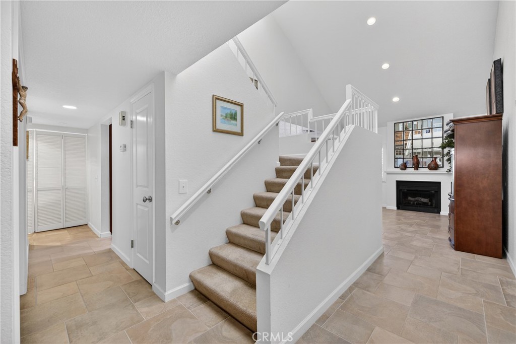 832 Trinity Lane Claremont, CA 91711 - Photo 7 of 51 a view of entryway and hall with a living room